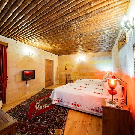 Upper Greek House 3*