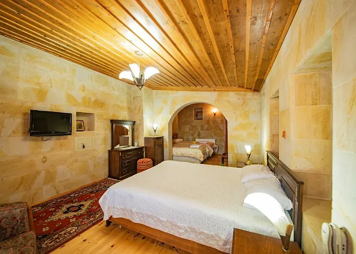 Upper Greek House Hotel 3*