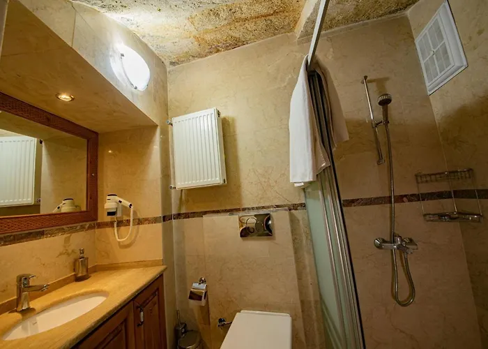 Upper Greek House Hotel